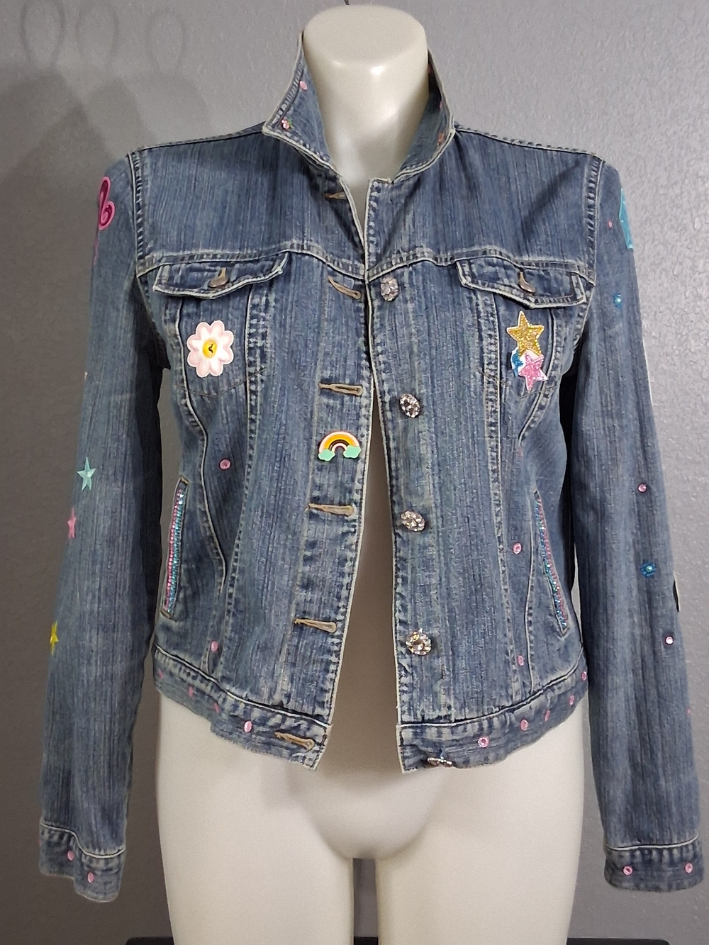 GOOD VIBES Embellished Light Wash Denim Jacket - Blue